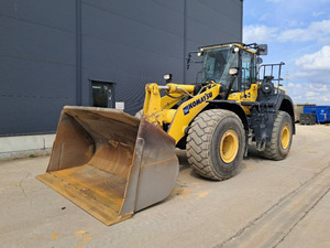 Chargeur sur pneus d'occasion KOMATSU de haute qualité WA480-8 Original Japon fabriqué pour la vente WA480-8 - Product Image 5