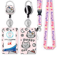 Lanyard Personalisasi MOQ Rendah, Gantungan ID Retraktil Lucu Motif Babi Stroberi dengan Tali Lanyard, Tempat Kartu ID Plastik Kawaii