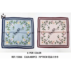 Foulard quadrato floreale 70x70 cm con motivo carrozza per donna e uomo - Product Image 3