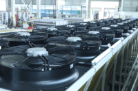 Échangeur de chaleur à tubes à ailettes en V à refroidissement par immersion, 2000 kW, pour refroidisseur sec de minerai Bt c avec ventilateur, prix usine
