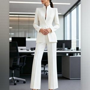 Completo da Donna a Due Pezzi con Giacca Blazer Monopetto a Maniche Lunghe e Pantaloni in Tinta Unita con Tasche Sehe Fashion - Product Image 3