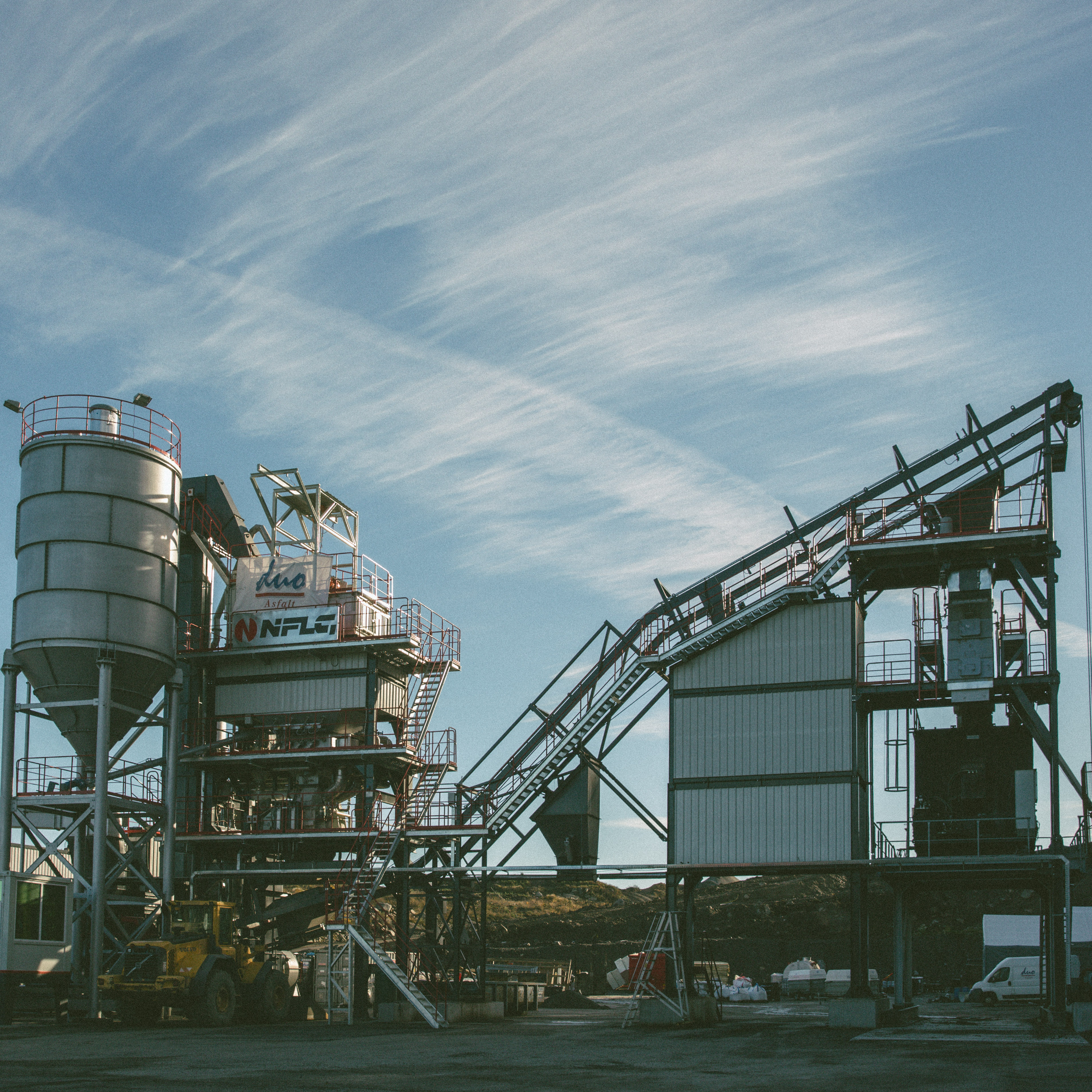 Низкая цена, Высококачественная Асфальтовая установка 200 т/ч с сертификацией CE ISO