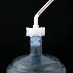 Cepillo con mango de acero inoxidable y cerdas de nailon de mango largo para limpieza de botellas de agua mineral - Product Image 4