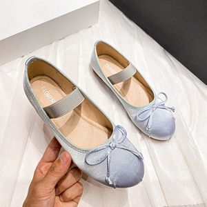 Zapatos de Ballet Mary con Tiras para Mujer, Mocasines Planos de Seda Suave para Niñas, Zapatos Cómodos para Después de la Fiesta, Mocasines para Dama, Zapatos de Tallas Grandes - Product Image 5