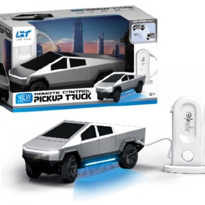 Nouvelle voiture télécommandée tout-terrain à quatre roues motrices SJY-9076/9076S, jouet de camion télécommandé 1/18 avec éclairage LED et port de charge - Product Image 2