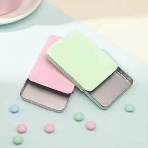 Piccole Scatole Scorrevoli Nere in Latta per Menta, Contenitori in Metallo con Coperchio Scorrevole per Balsamo Labbra, Profumo Solido, Spezie - Vendita all'Ingrosso - Product Image 1