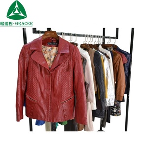 In Australia utilizzato fornitore di abbigliamento 45kg balla indumenti usati tutti i beni di seconda mano - Product Image 5