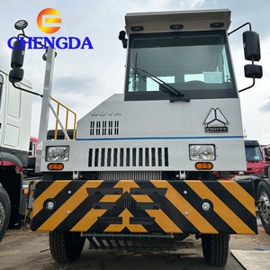 Nouveau tracteur portuaire <span class=keywords><strong>Sinotruk</strong></span> <span class=keywords><strong>Howo</strong></span> 4x4 4x2 6 roues - Product Image 3