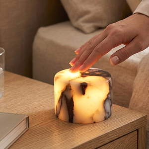 Lampe de table rechargeable en marbre de luxe, sans fil, LED tactile à intensité variable, lampe de chevet, charge USB-C, décoration moderne pour la maison - Product Image 4