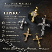 LUOYUNE Collier Pendentif en Laiton Plaqué Or 18K Style Urbain Hip Hop Croix Pavée Zircon pour Commande en Gros OEM
