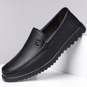 Mocassins en cuir noir pour hommes, chaussures décontractées pour affaires, souples et confortables, design monobloc - Product Image 1