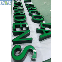 Enseigne de magasin extérieure 3D éclairée, lettres lumineuses vertes, panneau électronique pour décoration de nom de magasin