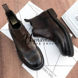 Botas Chelsea de cuero genuino estilo inglés con caña grabada para hombre, botas cortas Broke, botas de negocios de piel de vacuno de primera calidad - Product Image 4