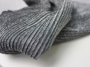 Tessuto plissettato plissettato nero argento con <span class=keywords><strong>glitter</strong></span> per <span class=keywords><strong>gonna</strong></span> da donna - Product Image 4