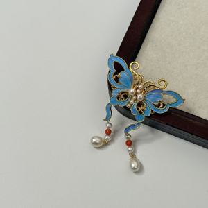 เข็มกลัดผีเสื้อทำมือ - ดีไซน์แบบดั้งเดิมของจีน - Product Image 1