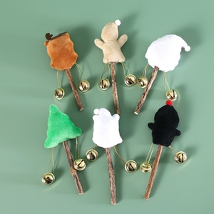 Bâtonnets à mâcher pour chat en argentier de Noël, en forme de sapin et de Père Noël, en matatabi naturel, jouet dentaire pour le nettoyage des dents et les soins molaires - Product Image 2