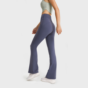 Pantalones de yoga ligeros recién llegados, pantalones de yoga acampanados de talla grande para mujer, mallas de yoga brillantes con aceite deportivo - Product Image 6