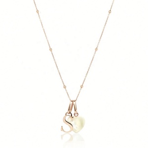 Collier personnalisé avec pendentif cœur et pierre de naissance, plaqué or 18 carats, chaîne en acier inoxydable, pierres créées en laboratoire, pour femme - Product Image 6
