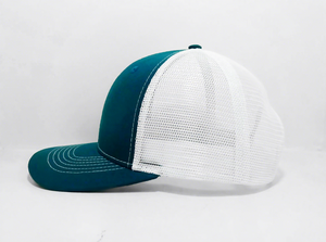 Gorra Trucker de Malla Blanca para Adulto, Ajustable, con Logotipo Personalizable, Estructurada de 6 Paneles, Fabricada en Vietnam, Deportiva, de Alta Calidad para las Cuatro Estaciones - Product Image 3