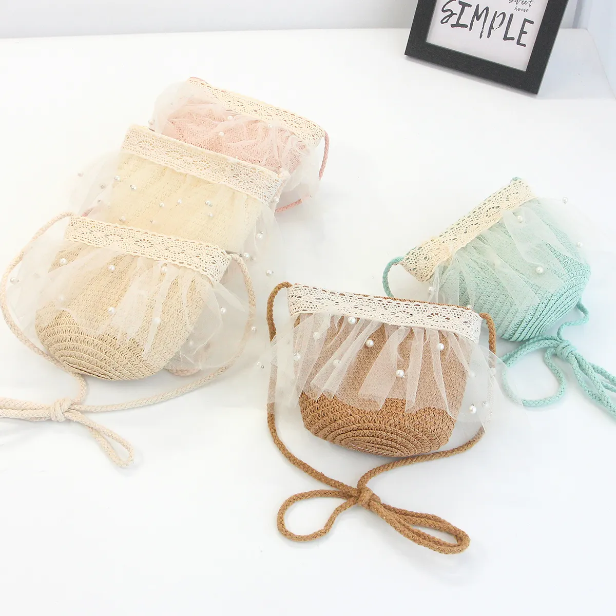 New fashion toddler kids girls spring summer holiday beach lace paried with tiny pearl straw woven kid bag