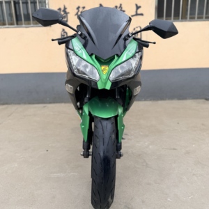 Moto sportive d'occasion <span class=keywords><strong>Kawasaki</strong></span> Ninja <span class=keywords><strong>250</strong></span> avec carénage complet, modèle d'entrée de gamme, 250cc, bicylindre en parallèle, refroidissement liquide, ABS, embrayage à glissière, légère - Product Image 6