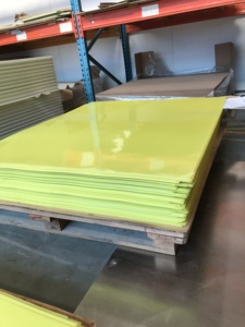 Fr4 sợi thủy tinh tấm-halogen-miễn phí chống cháy màu vàng - Product Image 4