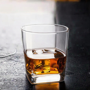 Cristal <span class=keywords><strong>de</strong></span> tasse à liqueur <span class=keywords><strong>de</strong></span> roche <span class=keywords><strong>de</strong></span> whisky à l'ancienne classique pour la verrerie à prix économique pour le rhum Bourbon pour les bars et les restaurants - Product Image 2