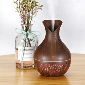 Diffuseur d'arômes à grain de bois, mini humidificateur alimenté par USB avec veilleuse pour la maison, capacité inférieure à 0,5 L - Product Image 2