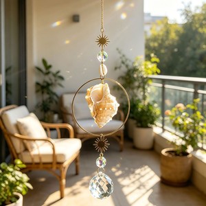 Cloche à vent en cristal de style océanique avec forme irrégulière pour la décoration suspendue de balcon et de fenêtre - Product Image 2