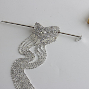 กิ๊บติดผมทรงหางม้าต่ำประดับเพชรเต็มรูปหัวใจ เครื่องประดับศีรษะผู้หญิง พู่ห้อยยาวประดับคริสตัล - Product Image 6