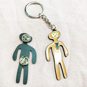 Metal Keychain Customized Cute Design Soft Hard Enamel Keychains for Bag Decoration