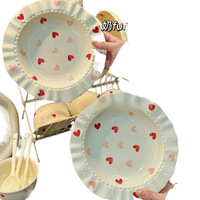 Chapeau en dentelle coeur crème jetable de qualité supérieure assiette à salade et assiette à dîner plat profond assiette à pâtes en céramique vaisselle pour usage domestique