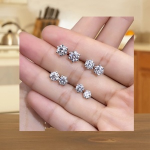 UM Jewelry Hot Classic Design 18K White Gold <b>Stud</b> <b>Earrings</b> 0.3ct Cut Lab Grown Diamond Wedding Birthday Gift - Product Image 1