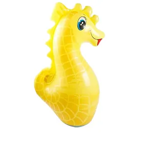 Copo inflável de vinil personalizado de fábrica para cavalo marinho, saco de boxe, boxe, bop, brinquedo de plástico 3D durável em forma de animal, brinquedo para crianças
