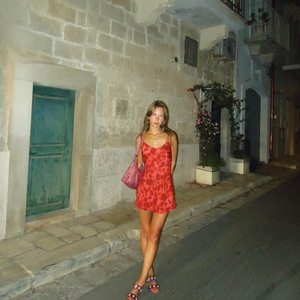 Nuovo Abito Corto Rosso Stile Francese con Stampa, Scollo a V e Spalline, per <span class=keywords><strong>Donna</strong></span>, <span class=keywords><strong>Casual</strong></span> <span class=keywords><strong>Chic</strong></span>, Snellente, in Chiffon con Vita Naturale - Product Image 2