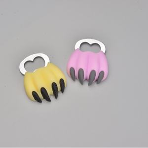 Nouvel ouvre-bouteille et ouvre-boîte magnétique en acier inoxydable, motif patte de chat de dessin animé, accessoires de bar, option logo personnalisé, <span class=keywords><strong>taille</strong></span> <span class=keywords><strong>22</strong></span> - Product Image 2