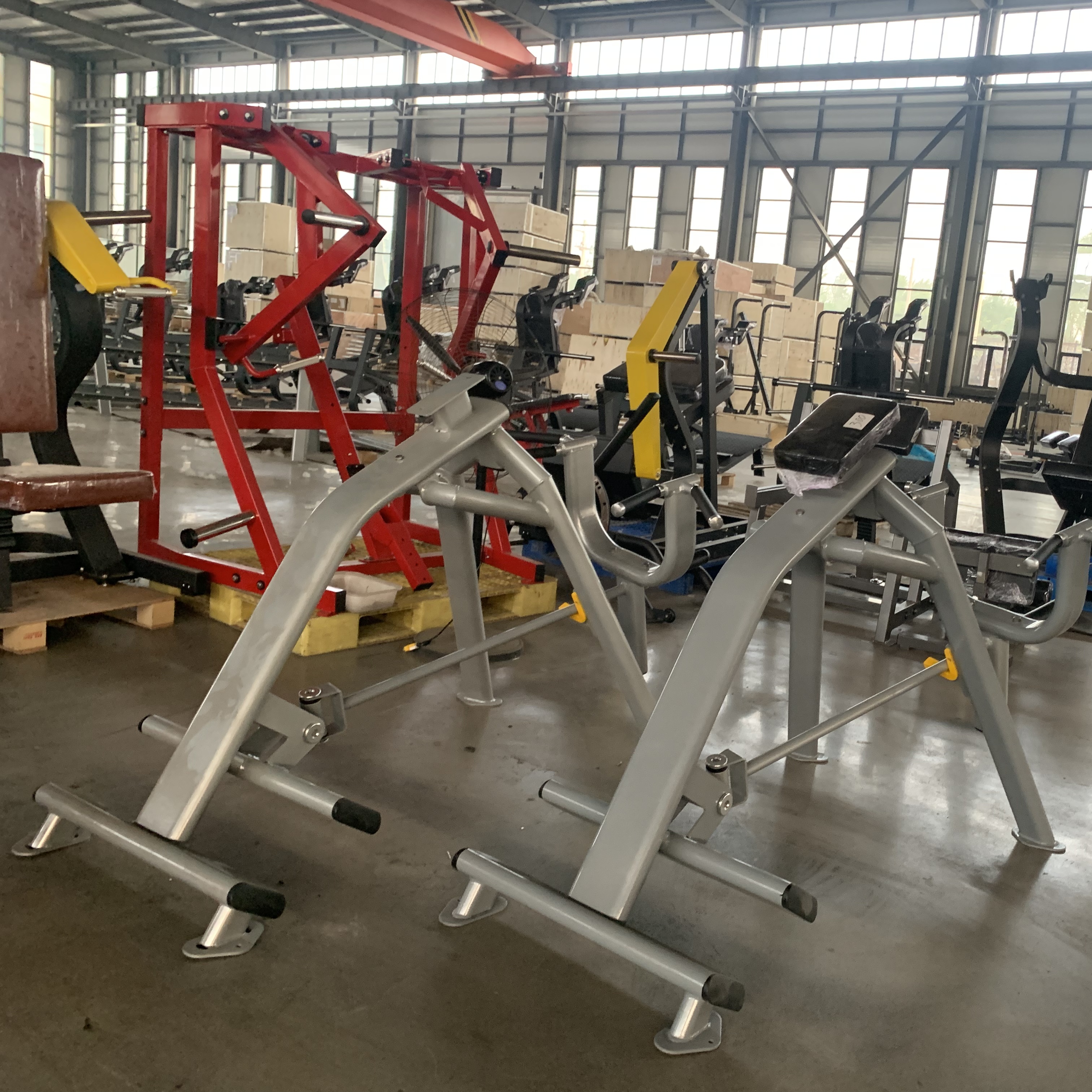 下肢総合トレーニング機器　イージー4　アウトレット品セール！① 下肢総合トレーニング機器 イージー4 アウトレット品セール！①