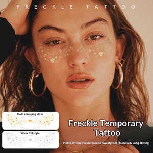 Autocollants Tatouages Éphémères Dorés et Argentés Imperméables Résistants à la Transpiration Longue Durée Imprimés par Transfert à l'Eau Motifs Géométriques Étoiles Scintillantes - Product Image 5