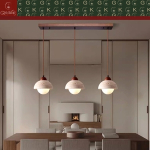 Lampada a Sospensione Lineare a 3 Teste GOLDKING per Cucina e Isola, in Travertino Beige Naturale, Personalizzabile OEM ODM - Product Image 3