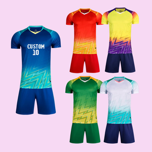 Maillot de football à manches courtes, ensemble uniforme de football, vente chaude, 26, personnalisable, équipe, club, tenue d'entraînement, tissu polyester, col en V - Product Image 1