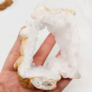 Grosir Batu Akik Putih Persegi Panjang Alami Druzy Geode Irisan Batu dengan Cluster Kristal