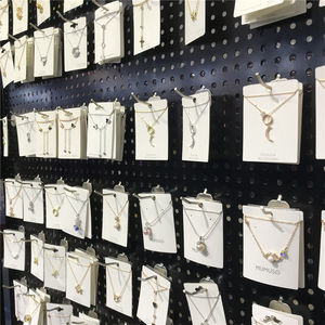 Joyería <span class=keywords><strong>Xuping</strong></span> al Por Mayor a Granel Dubái Joyería Bañada en Oro de 14k 18k 24k Dije Colgante de Moda para Mujer con Corazón Mariposa y Flor - Product Image 6