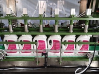 Machines d'emballage de détergent liquide de haute précision, à commande PLC automatique, robustes et à roulements renforcés