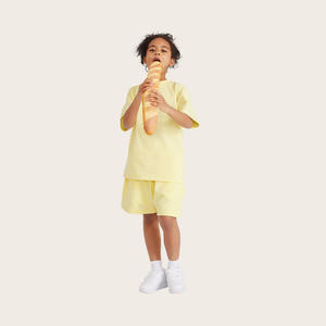 Impression sur demande 100% coton mode ensembles vierges doux vêtements de rue enfants Tshir Shorts ensembles personnalisés - Product Image 4