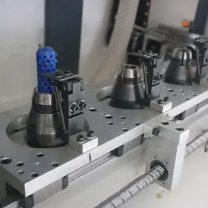 Brosse de lavage plate à touffetage 5 axes 2, machine de fabrication pour brosse de lavage de voiture ou balai de balayage, Offre Spéciale - Product Image 5