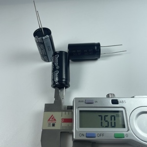 Nuevos condensadores electrolíticos de aluminio SUPER DIP originales <span class=keywords><strong>y</strong></span> asequibles para PCB - Product Image 1