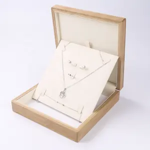 Joyero de madera de bambú personalizado para anillo, collar, brazalete, embalaje de reloj de madera de lujo