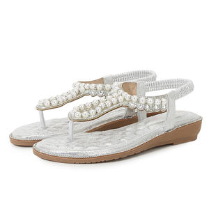 Mode été bohème <span class=keywords><strong>strass</strong></span> sangle sandales plates perles brillantes confortable paillettes tongs string sandales pour les femmes - Product Image 4