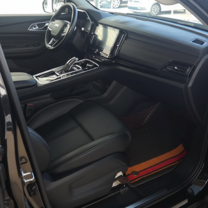 Modelo 2022 Usado en Buen Estado, 2.0T Automático Diésel 4WD Edición Confort, Bajo Kilometraje, Sin Problemas Mecánicos, Listo para Conducir - Product Image 1