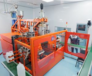 เครื่องขึ้นรูปขวดพลาสติกแบบเป่าขึ้นรูปด้วยไฟฟ้าคุณภาพสูงจากเวียดนาม ประหยัดพลังงาน ความเร็วสูง สำหรับการผลิตขวดพลาสติก - Product Image 1